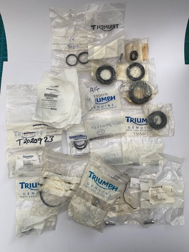 Triumph parts joblot auto - triumph,
