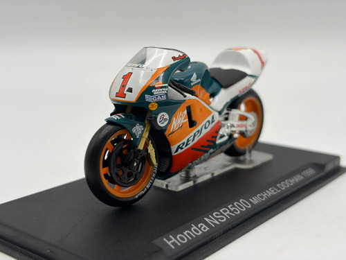 1998 honda nsr500 - 1/24,