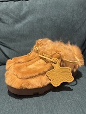 Burberry Shearling Creeper