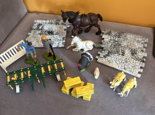 Britains farmyard bundle - bundle,