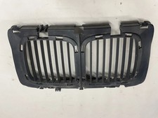 BMW 5 E34 1990 Front Grille 1973825 DTS3424