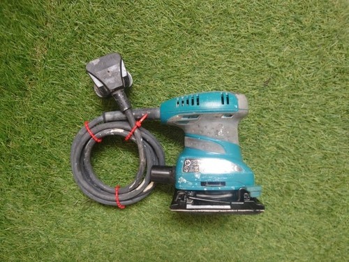 Makita bo4555 200w - 200w, 230v