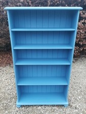 LARGE LIGHTLY DISTRESSED SOLID