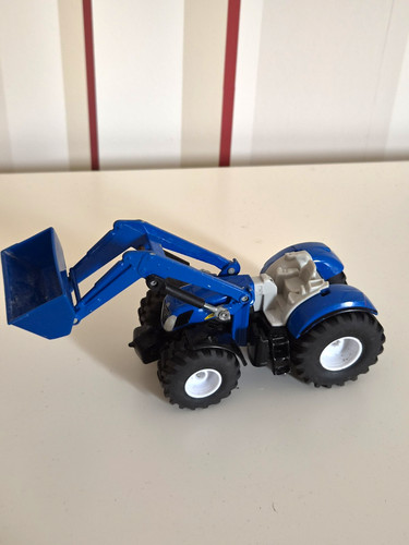 Siku new holland - holland,