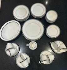 Royal Doulton Sarabande 60