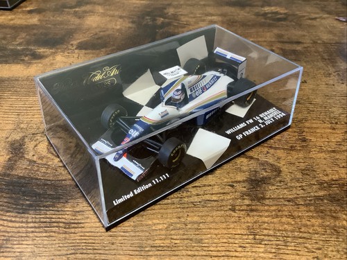 Minichamps williams fw16 - 1/43,