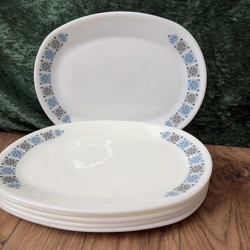 Pyrex chelsea oval plate - chelsea,