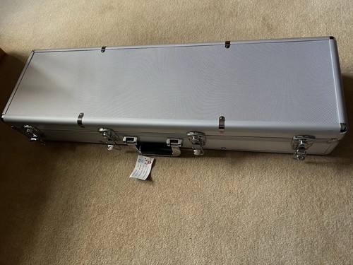 Lockable aluminium flight case - aluminium,