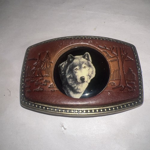 Vintage wolf surround - vintage,