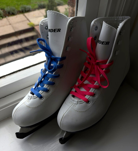 Thunder white figure ice - white,
