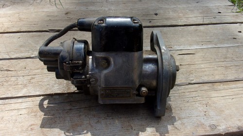 Tractor engine caterpillar - tractor,