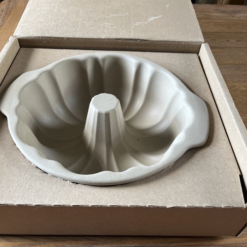 Pampered chef family - pampered,