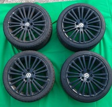 VOLKSWAGEN MK5 R32 18" 1K0601025AD GENUINE SET OF  WHEELS WITH TYRES 225/40/R18