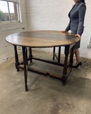 George II Fine Oak Quarter Sawn 1730’s Yorkshire Gate Leg Dining Table