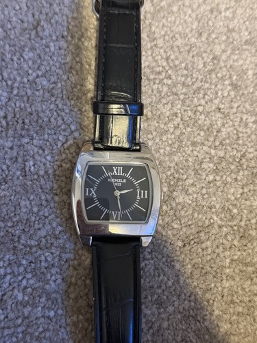 Kienzle 1822 quartz black - 1822, dial