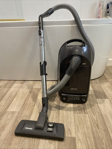 Miele black diamond - black,