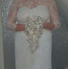 Luxury Diamante bouquet brooch