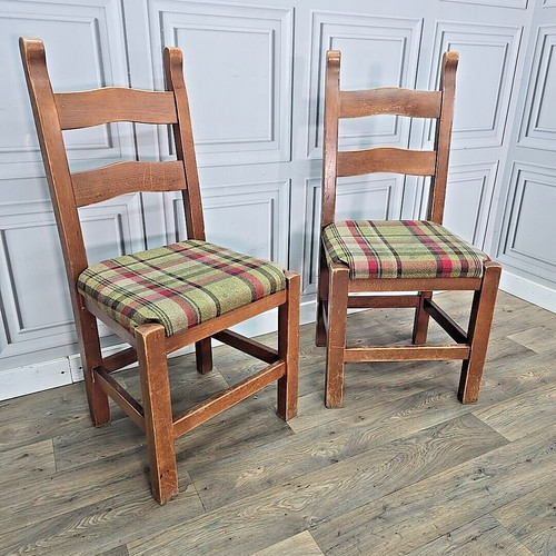 Pair solid wooden - wooden, chairs