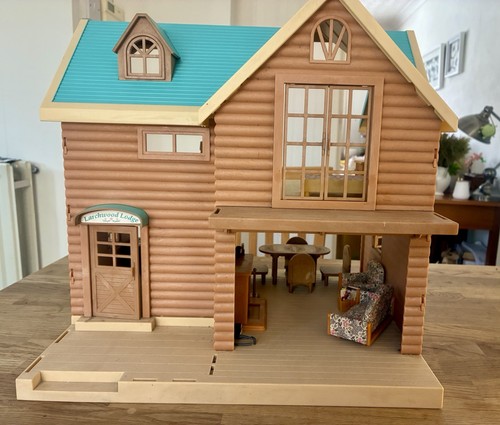 Sylvanian families larchwood - sylvanian,