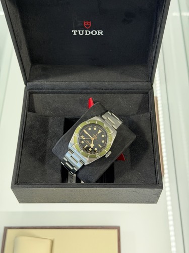 Tudor black bay harrods - tudor,