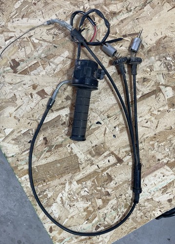 Yamaha rd125 oem throttle - yamaha,