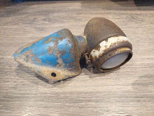 Fordson e1a side - side, light