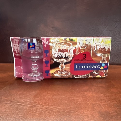Luminarc wine glass - wine, vintage