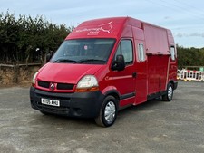 3.5t Horse Box Renault Master