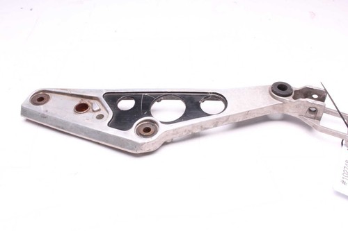 Footrest mounting plate right