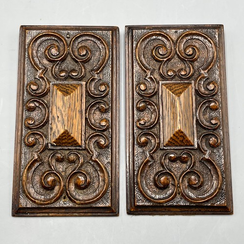 Pair vintage carved - vintage,