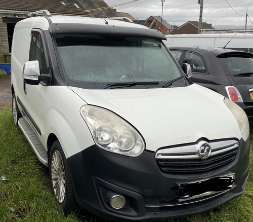 Vauxhall combo cdti - vauxhall,