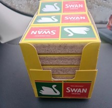 24 strike anywhere swan vesta