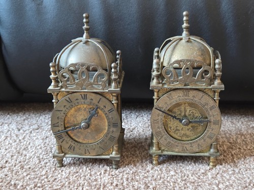 Pair vintage smiths - a, of