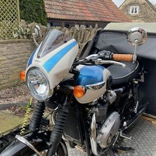 Pyramid Unpainted Fly Screen Triumph Bonneville T100 2016-2025