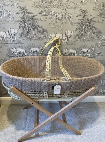 Mamas papas moses basket - &,