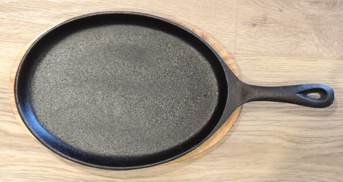 Sizzle plate old mountain size - old,