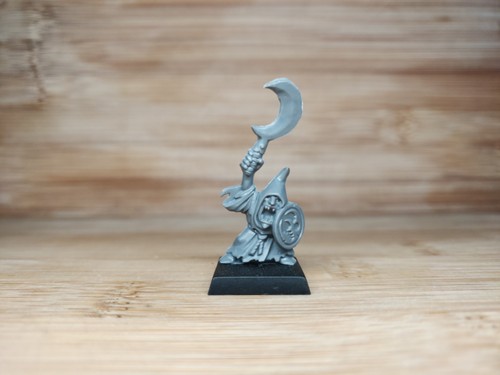 Night goblin champion - night,