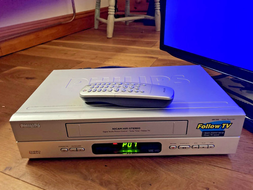 Philips 550 vhs - philips, vcr