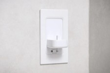 Toothbrush Charger & Shaver