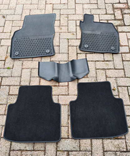 Full set official skoda - set,
