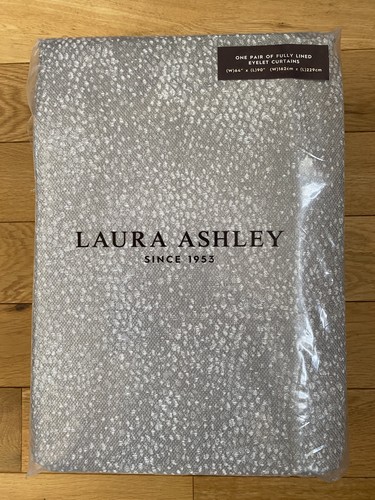 Laura ashley alnwick - laura,
