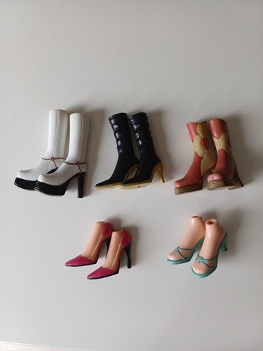 Bratz assorted shoes and - shoes,
