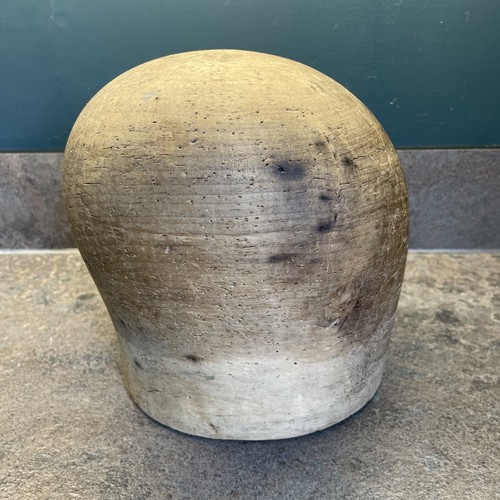 Hat block former form - former, milliner