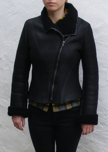 Black sheepskin shearling