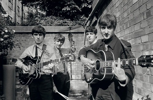 The beatles john lennon - john,