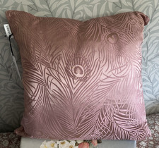 Liberty of London Dusty Pink Hera Plume Jacquard Peacock Feather Cushion BNWT
