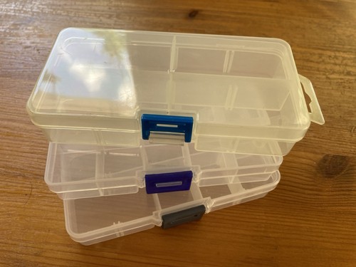 Small plastic storage boxes - small,