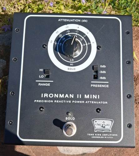 Tone king iron - iron, mini