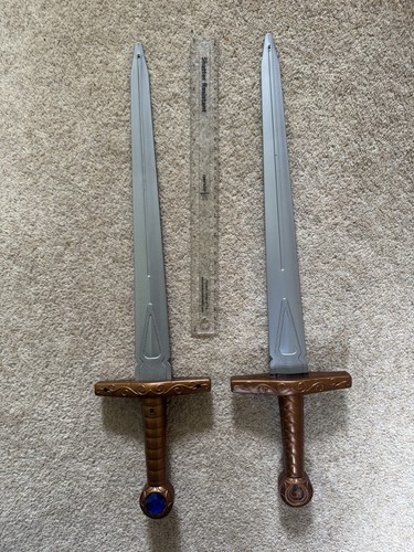 Twin roman style swords - roman,