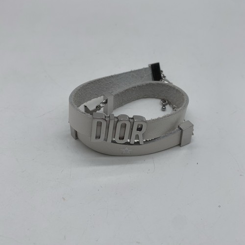 Dior leather star bracelet vgc - leather,